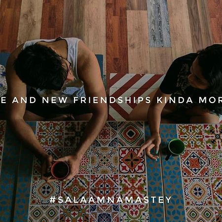 Salaam Namastey Backpackers Vandrehjem Bombay Eksteriør billede