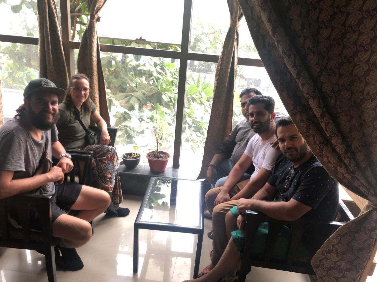 Salaam Namastey Backpackers Vandrehjem Bombay Eksteriør billede